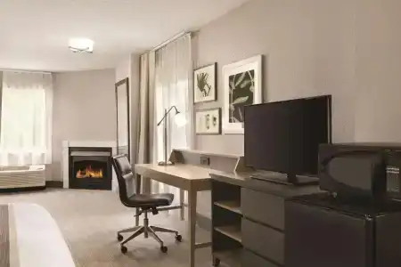 Country Inn & Suites by Radisson, South, TN - 63