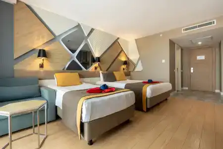 Saturn Palace Resort - 7