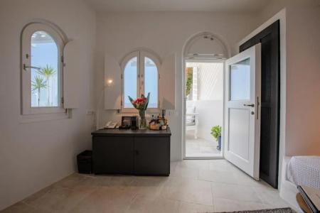 Porto Fira Suites - 106