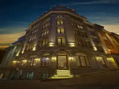 Azzap Galata - 26