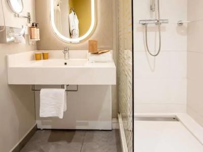 Mercure Honfleur - 65
