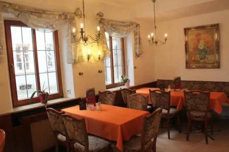 Hocher & Cafe - 16