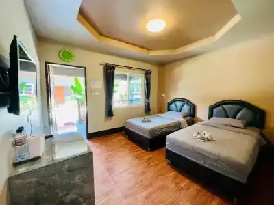 Benwadee Pattaya - 32