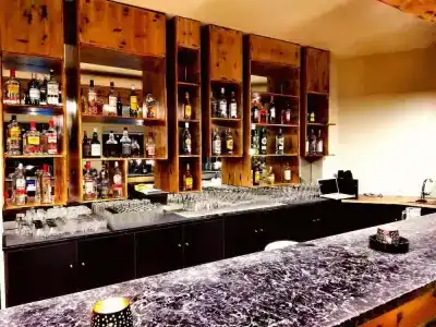 Ivory - 10