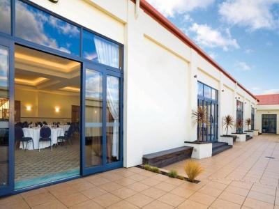 Distinction & Conference Centre - 18