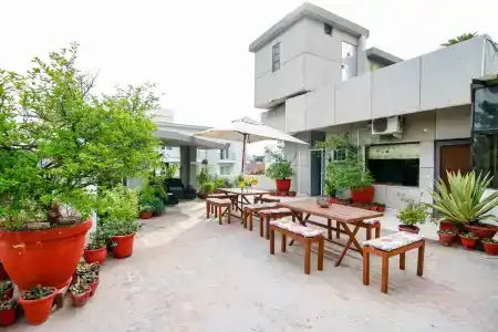 Thikana Delhi - 10