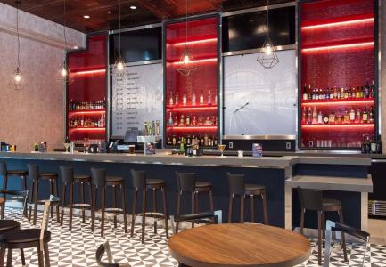 SpringHill Suites by Marriott Charlotte Uptown - 18