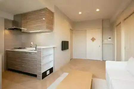 Ostay Vermillion Namba - 38