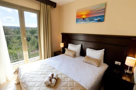 Blue Waves Resort - 5