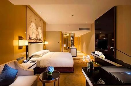Hilton Wuhan Riverside - 61