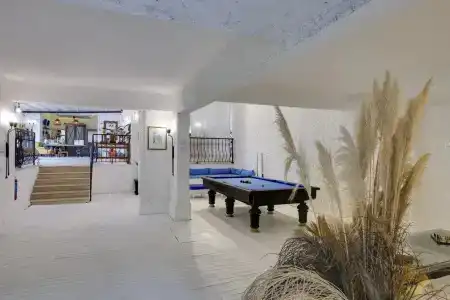 Charm Beach - 19