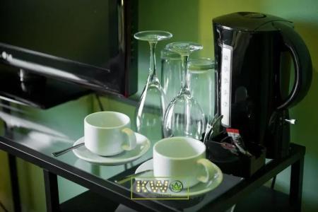 London k w - 24