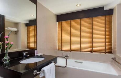 Ramada Plaza by Wyndham Bangkok Menam Riverside - 48