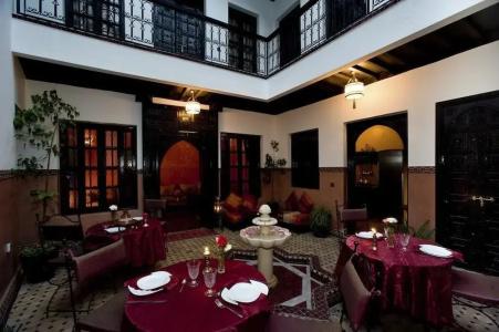 Riad Bb - 25