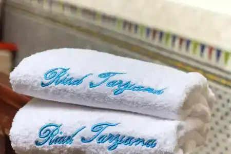 Riad Taryana - 23