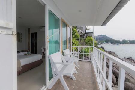 Phi Phi Cozy Seafront Resort - 111