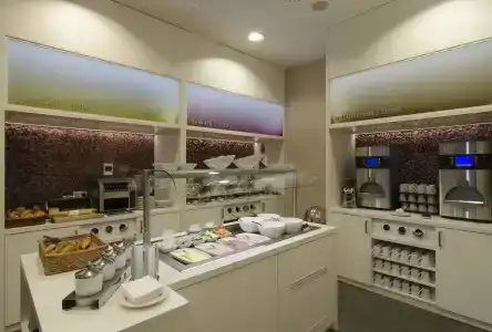 Hampton by Hilton Nürnberg City Center - 11