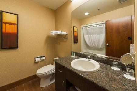 Quality Inn & Suites - 7