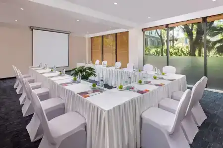 Melia Danang Beach Resort - 33