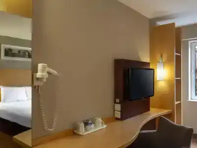 ibis Belfast Queens Quarter - 45
