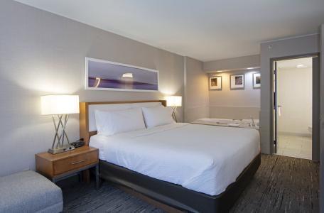 Rodeway Inn & Suites - 31