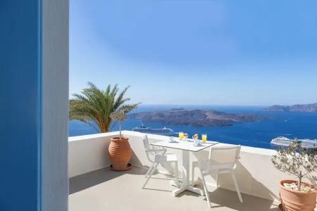 Pantelia Suites - 232