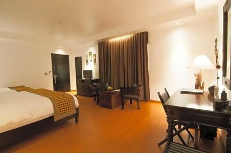 La Rose Suites - 78