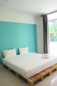 Sea Host Inn - 56