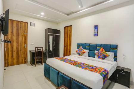 Townhouse 83442 Shiv Rachna - 3