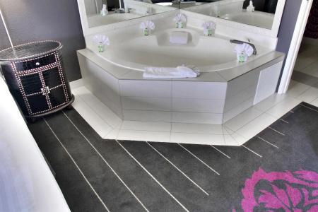 Serene Vegas Boutique - 8