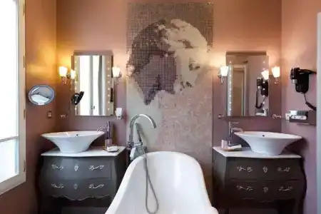 Best Western Premier Grand Monarque & Spa - 67