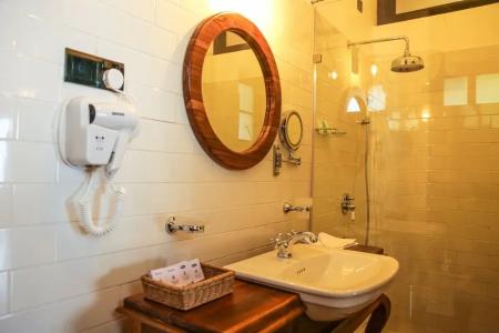 Castle Hill Bungalow - 38