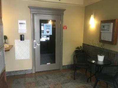 ApartHotelMontreal by Les Terrasses Saint Urbain 2225I2 - 98