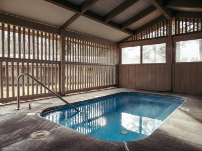 Loge - 11