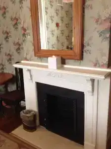 The Queen Anne - 40