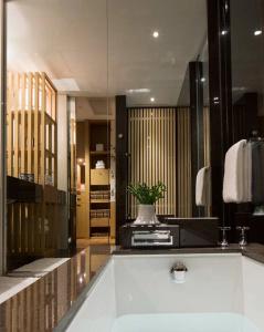 Grand Hyatt Chengdu - 7