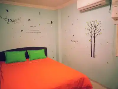 Blue Backpackers - 33