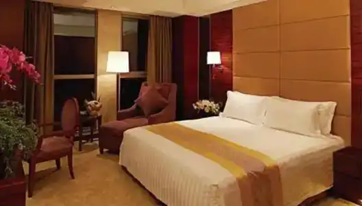 Regal Jinfeng - 25