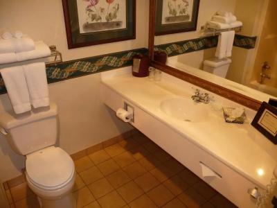 Fairhaven Village Inn - 9