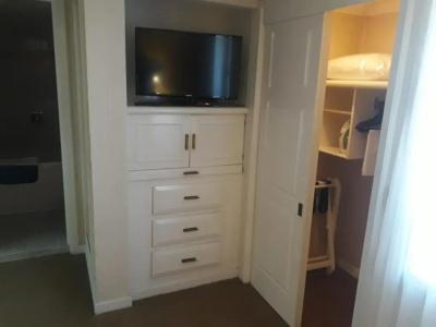 Country Plaza - 51