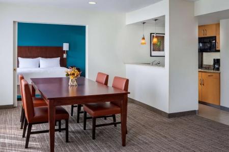 Sonesta Es Suites Dallas Medical Market Center - 59