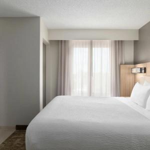 SpringHill Suites - 38
