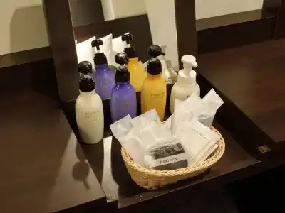 Red Roof Inn & Suites Osaka Namba Nipponbashi - 20