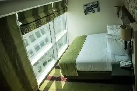 Best Western Premier Herald Square - 52