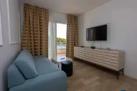 Perla - 99