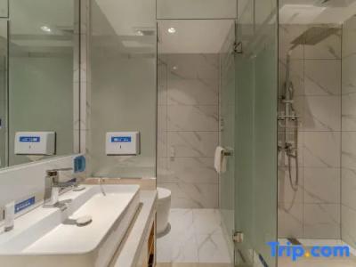 Microtel by Wyndham Lijiang - 61