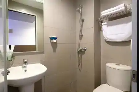 Lion Peak Bugis - Staycation Approved - 39