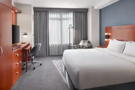Courtyard by Marriott Washington, D.C./Foggy Bottom - 37