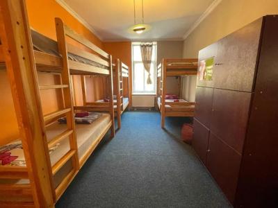 Cinnamon Sally Backpackers - 22