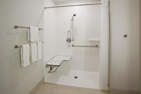 Holiday Inn Express & Suites-Golden Valley, an IHG - 41